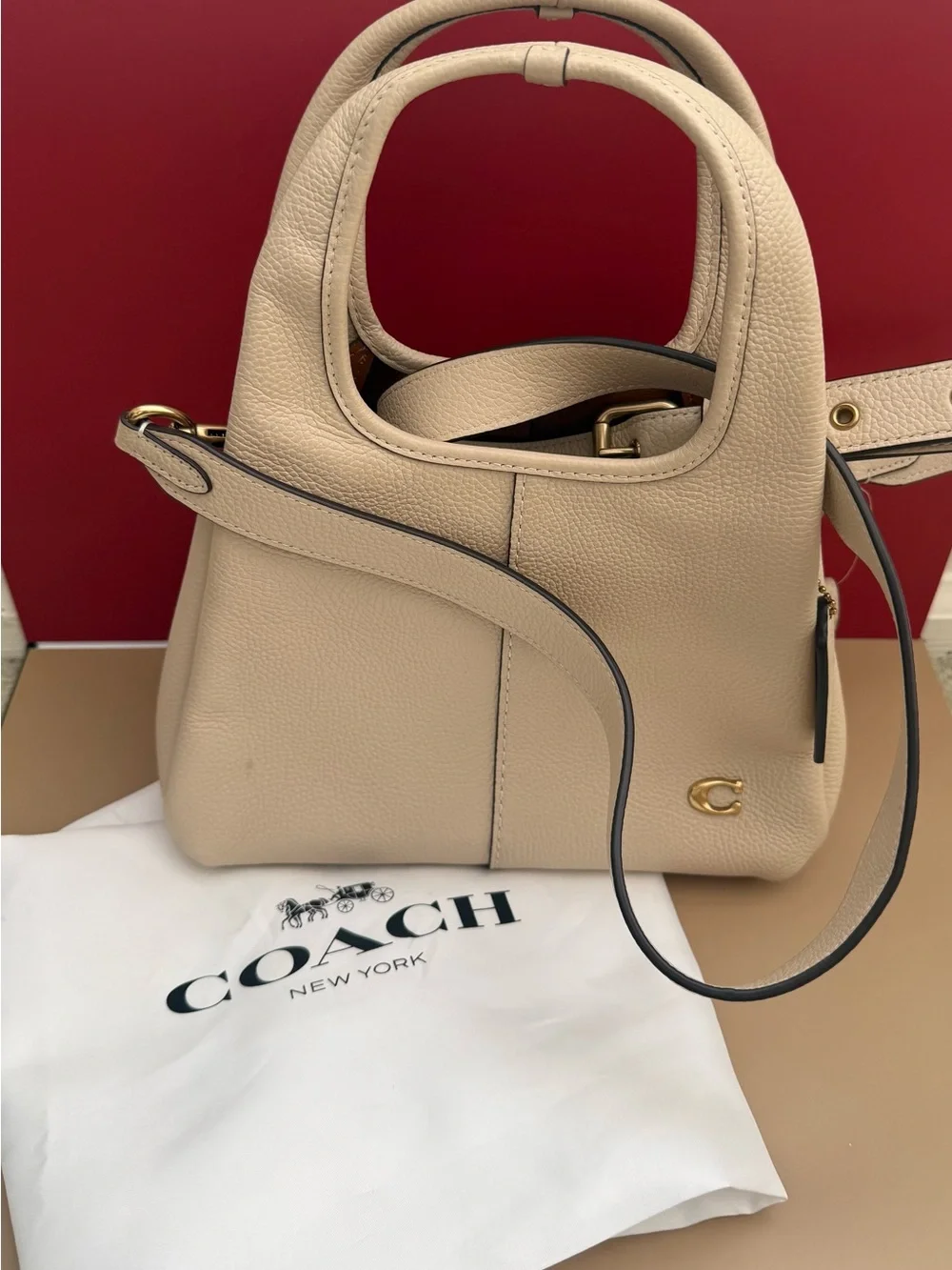 Coach Lana Shoulder Bag 23 Ivory Pebble Leather EUC